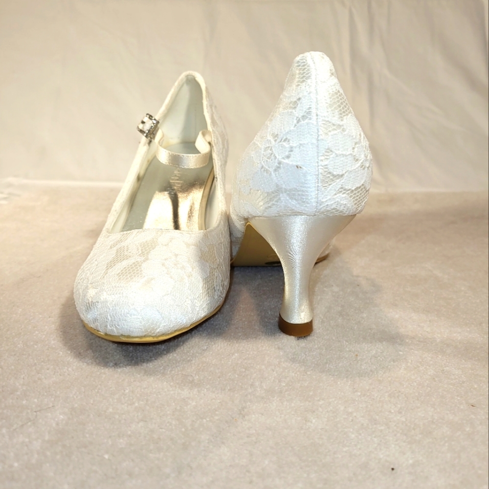 Women's Laced High Heels